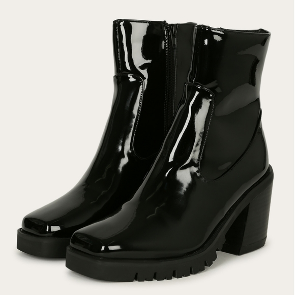 6.5, 8, 8.5 & 10🖤Square Toe Chunky Heel Lugged - Picture 2 of 5